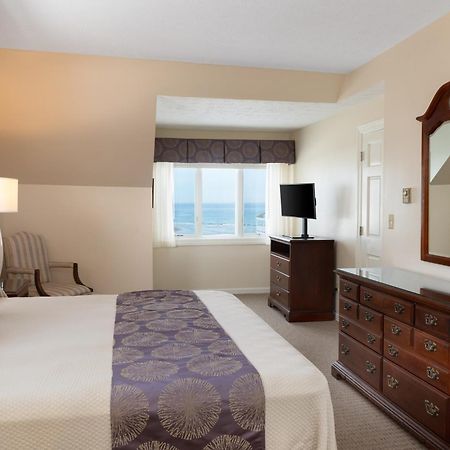 أوجونكويت The Sparhawk Oceanfront Resort المظهر الخارجي الصورة