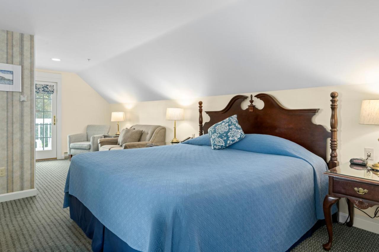أوجونكويت The Sparhawk Oceanfront Resort المظهر الخارجي الصورة