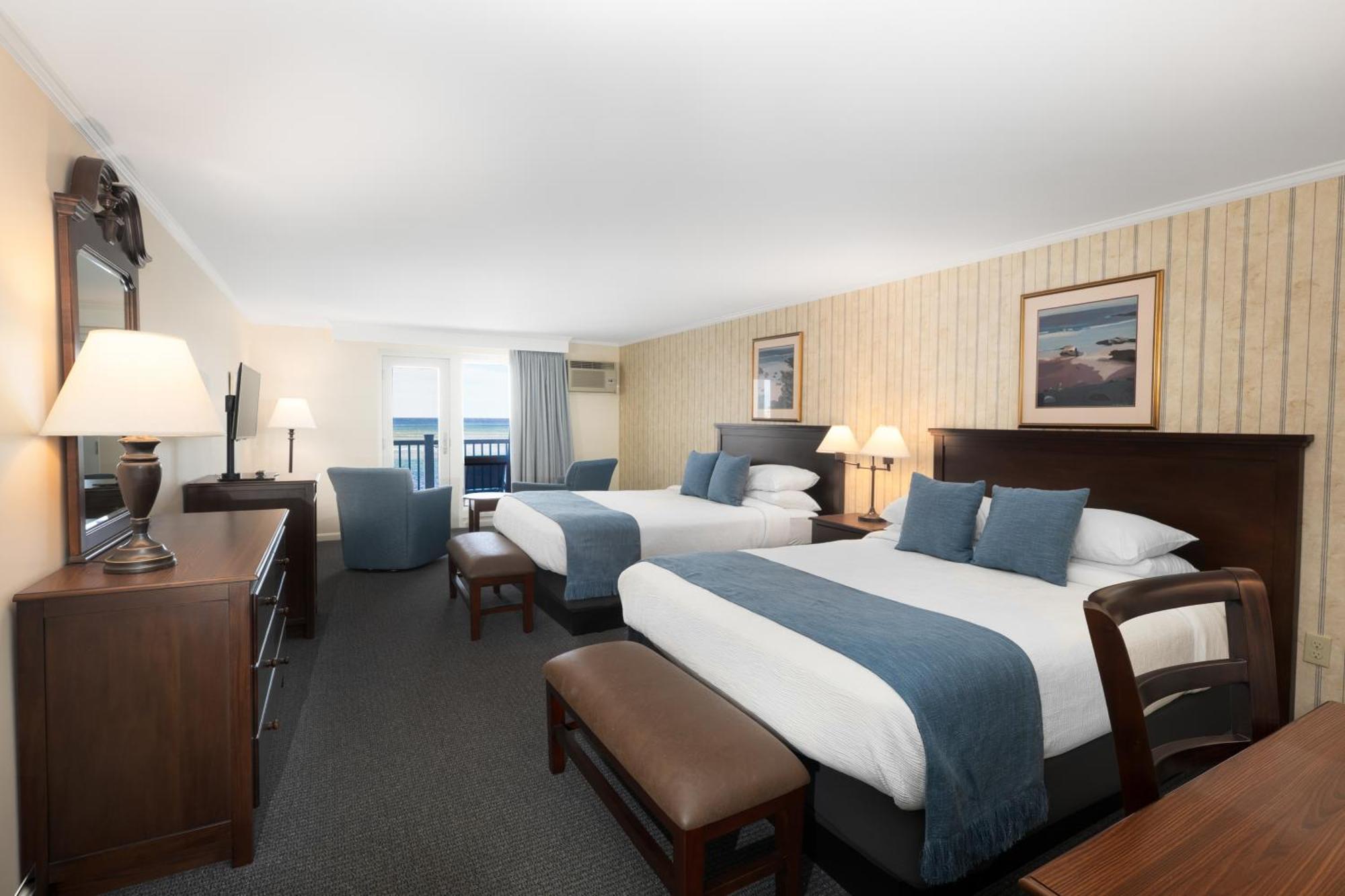 أوجونكويت The Sparhawk Oceanfront Resort المظهر الخارجي الصورة