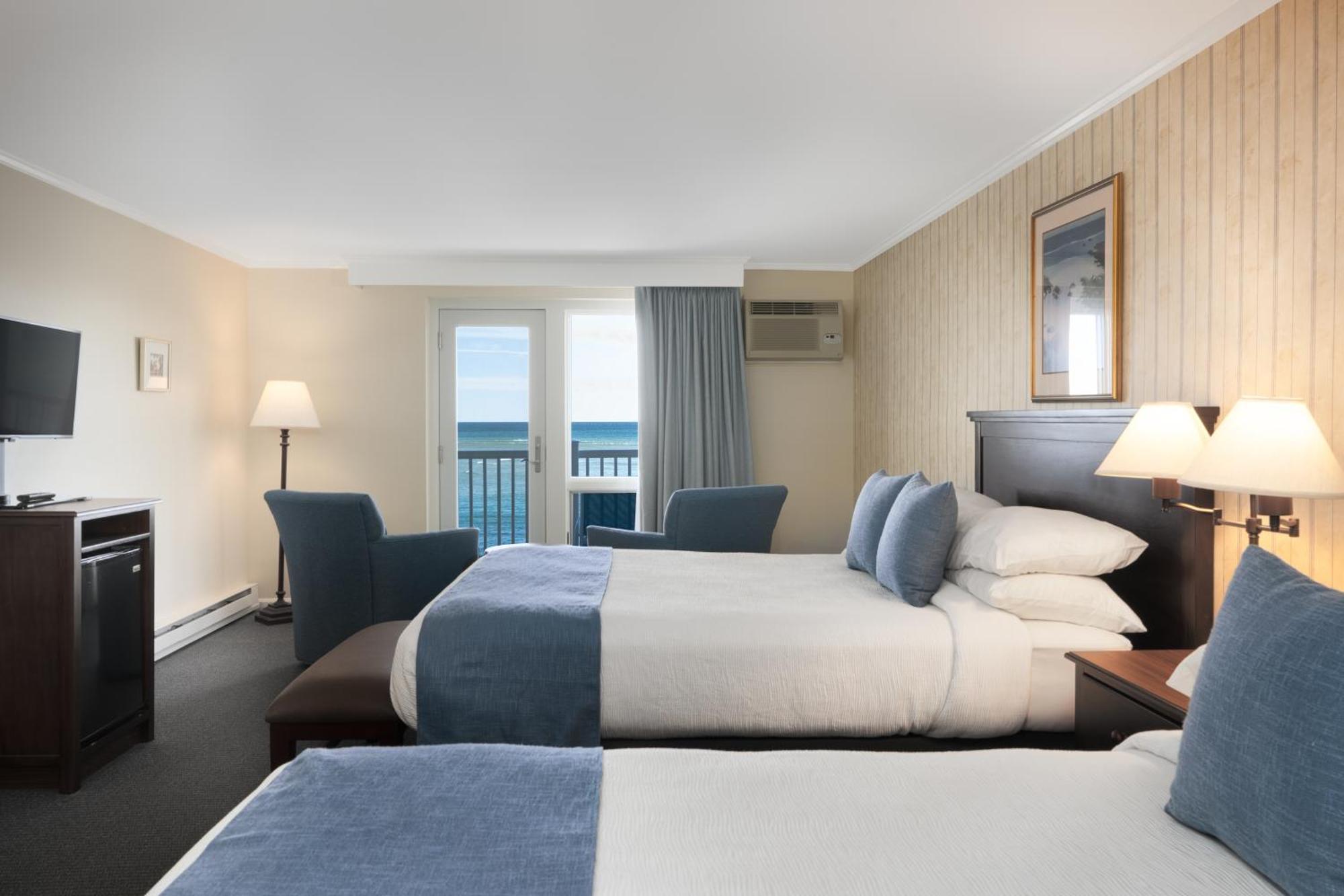 أوجونكويت The Sparhawk Oceanfront Resort المظهر الخارجي الصورة