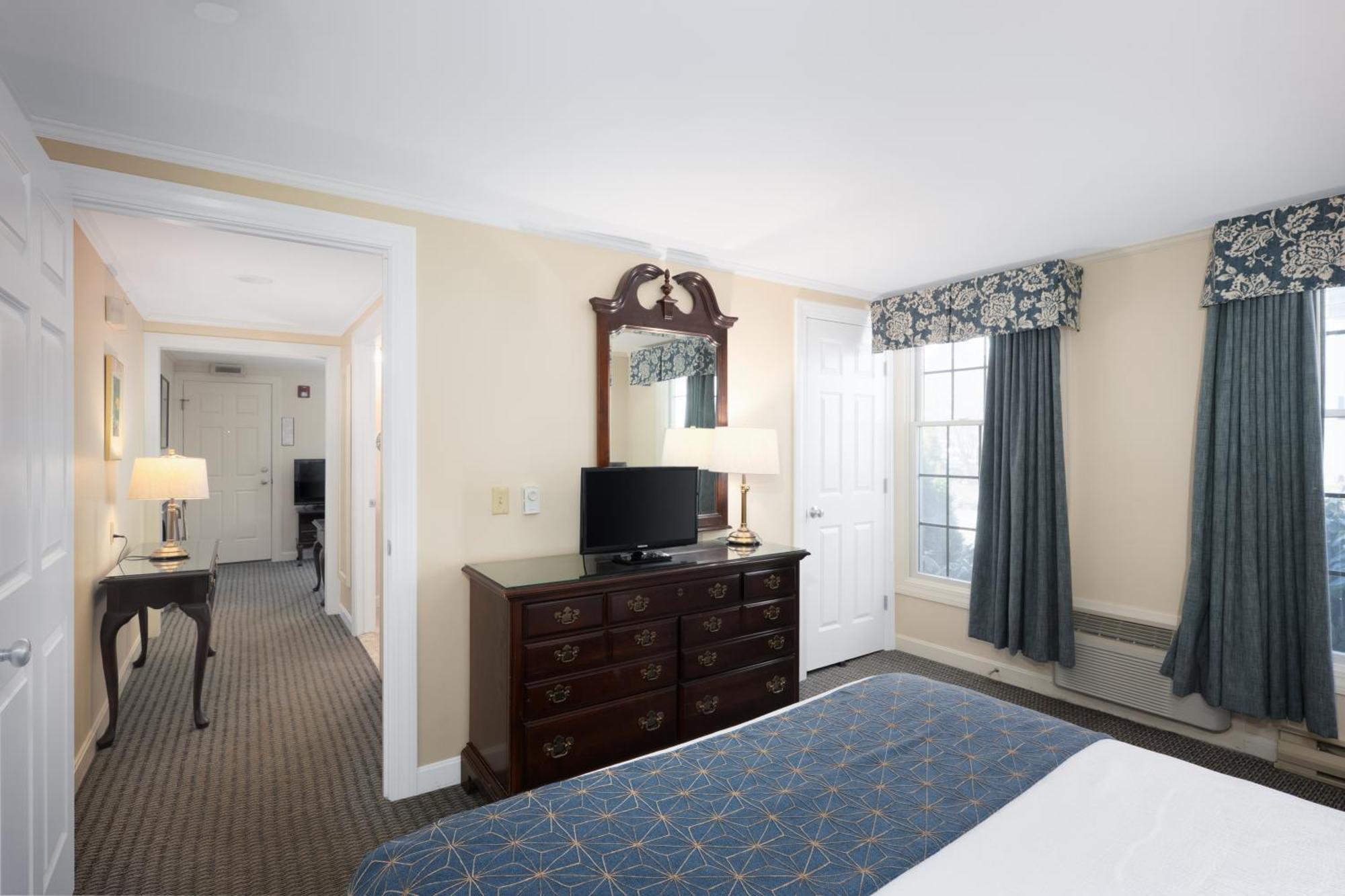 أوجونكويت The Sparhawk Oceanfront Resort الغرفة الصورة