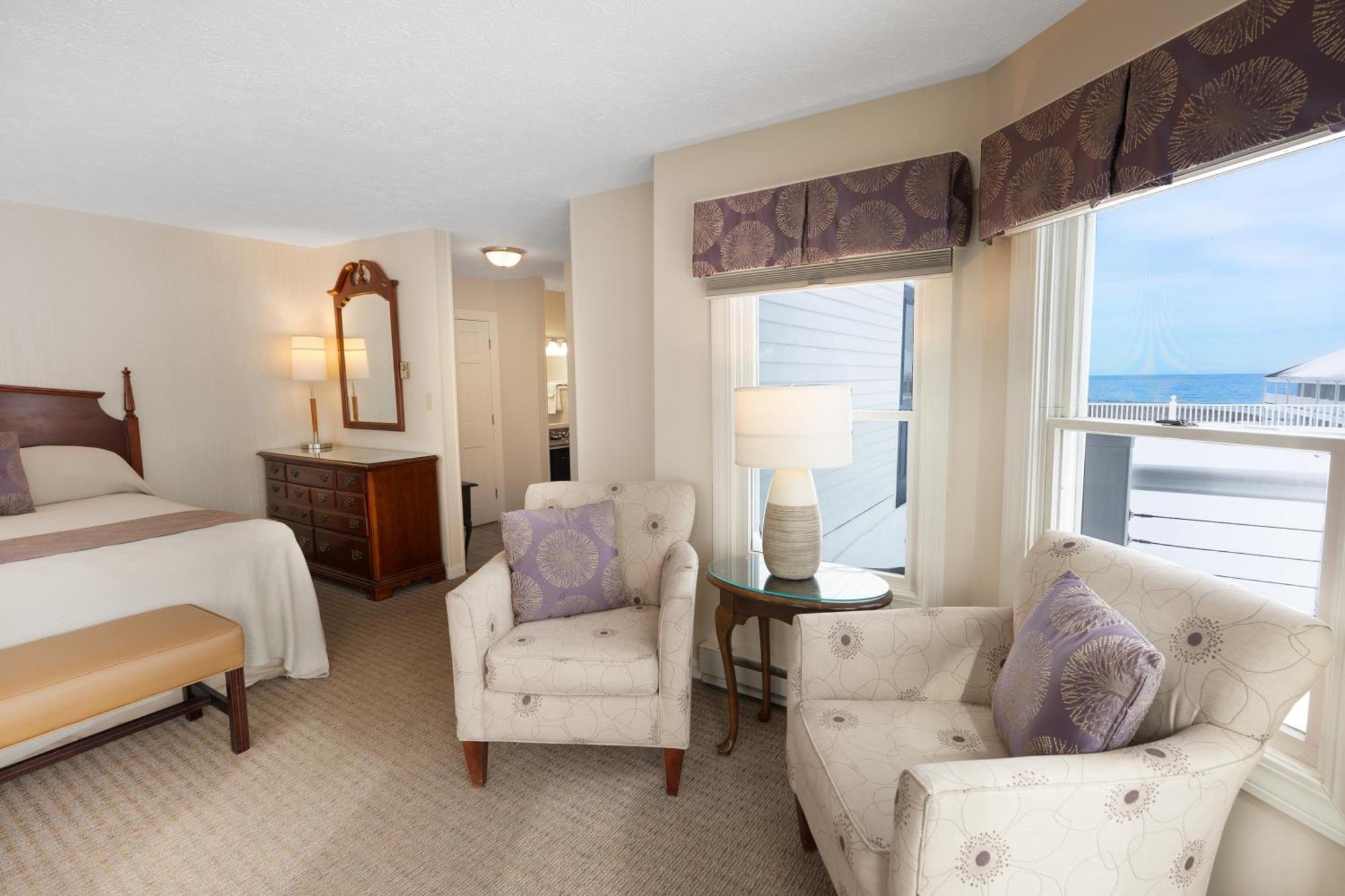 أوجونكويت The Sparhawk Oceanfront Resort المظهر الخارجي الصورة